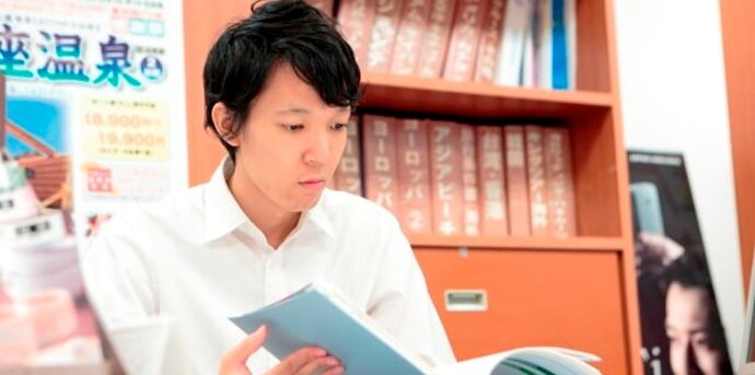 都市教養学部 人文･社会系 国際文化コース ２年男子 イメージ